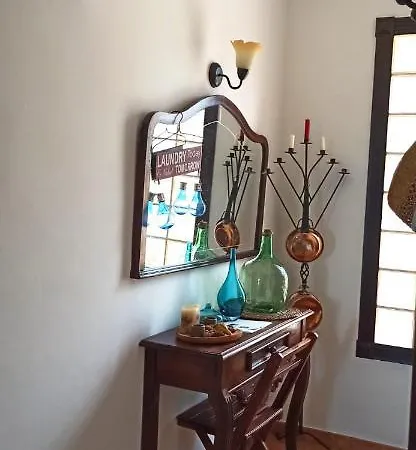 Cuatro Encinas, * Iznajar